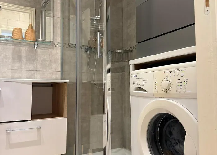 - Hyper Centre Secteur Cathedrale *